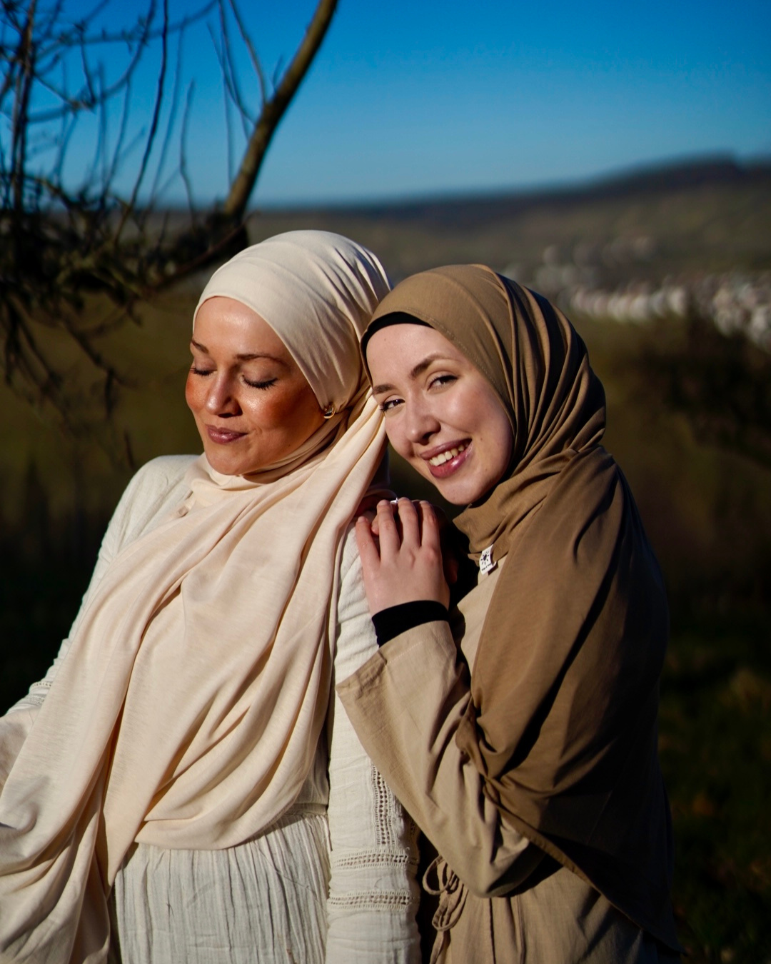 Lightweight jersey hijab "Hava" made from 100% organic cotton - Warm Almond