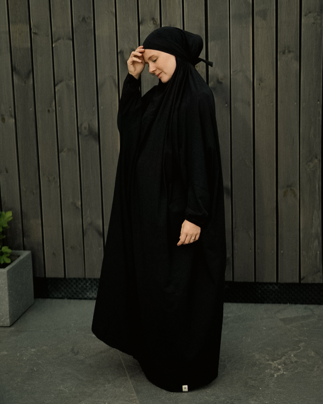 Prayer dress / Jilbab made from organic cotton (Black)