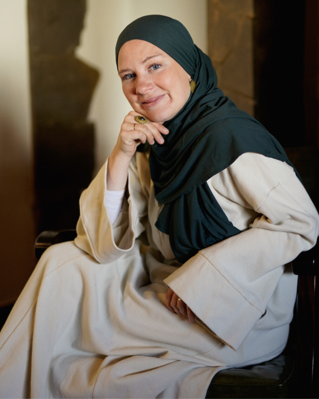 Lightweight jersey hijab "Hava" made from 100% organic cotton (Magical Forest)