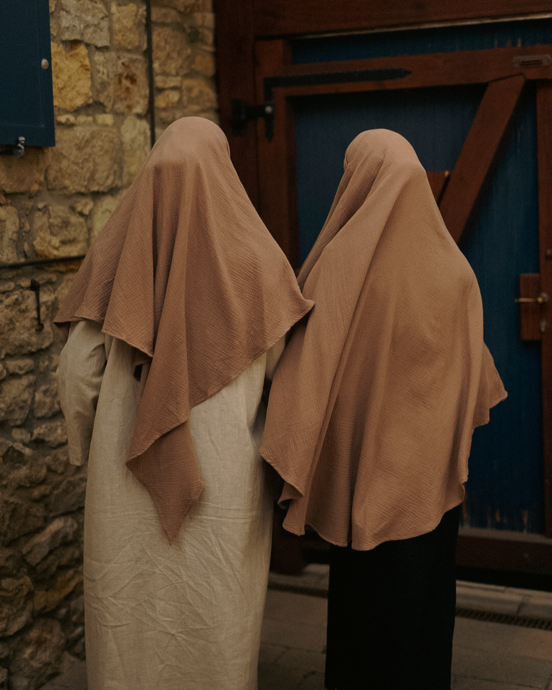 Muslin Khimar made from organic cotton Taupe