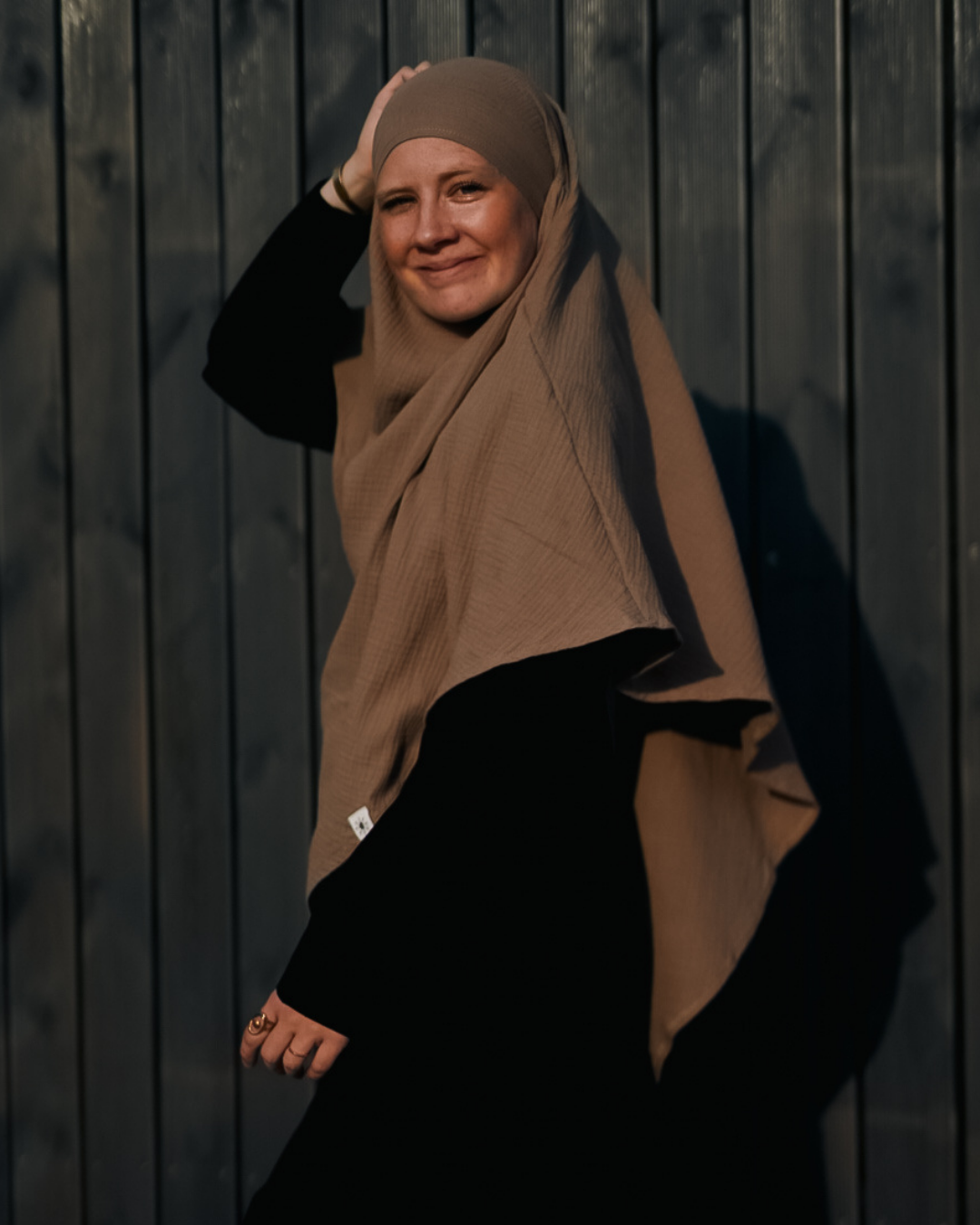Muslin Khimar made from organic cotton Taupe