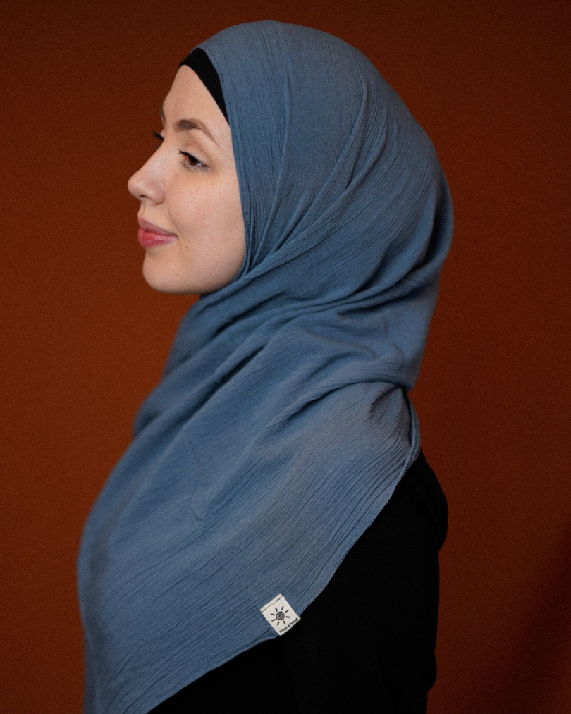 Crinkle chiffon hijab "Sandy" made of viscose and linen (Oceana)