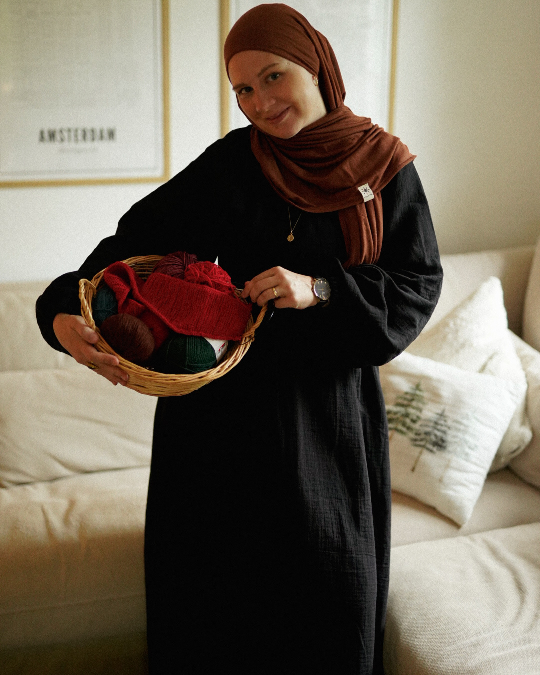 Breastfeeding-friendly wrap abaya "Lunaria" made from organic cotton (Noir)