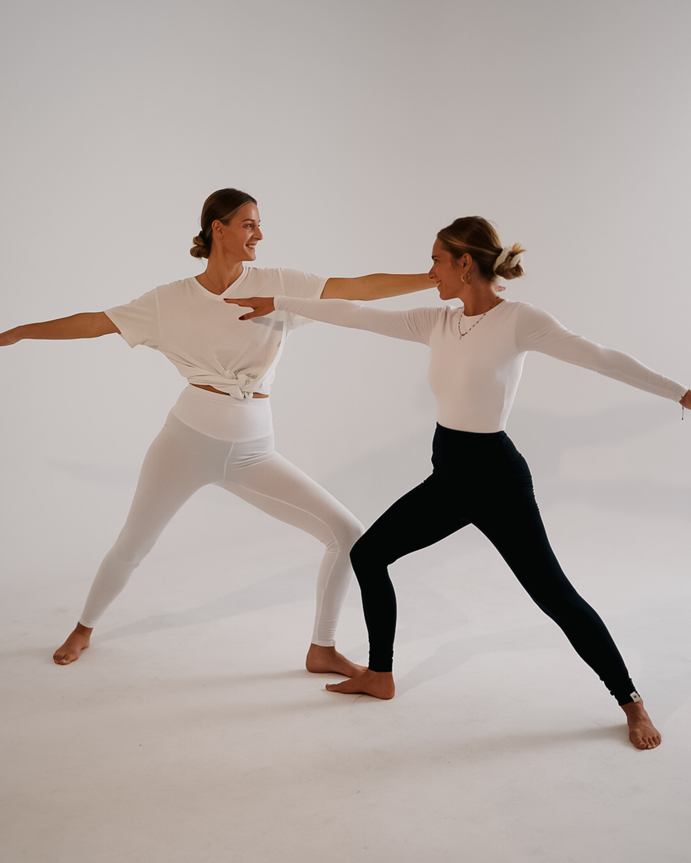 Set of 4 organic cotton leggings "Yuna" (White, Light Taupe, Black, Chocolate)