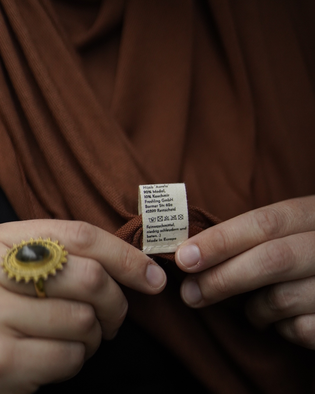 Organic hijab "Aurela" made from luxurious micromodal and cashmere