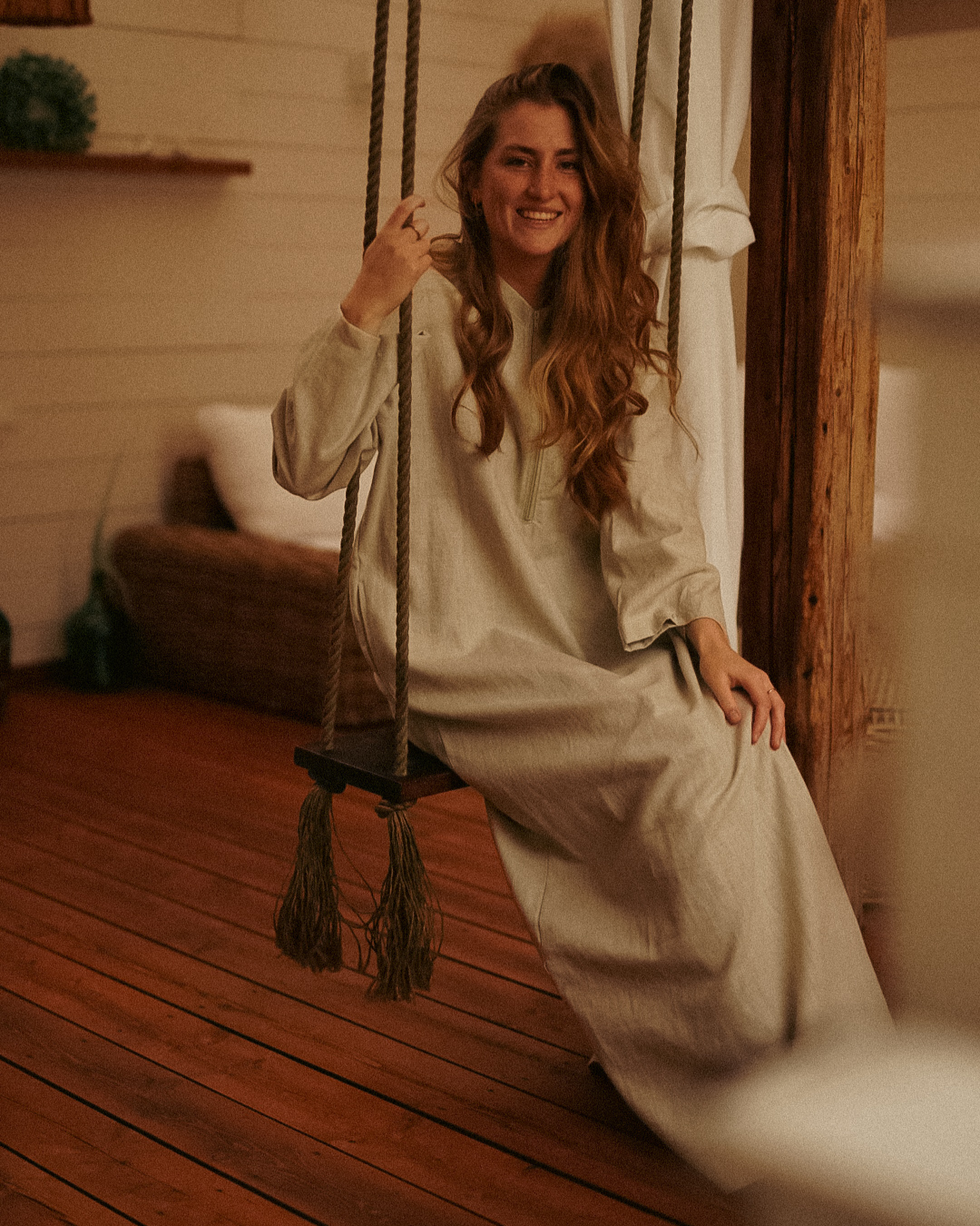 Linen abaya "Alma" with cotton - natural