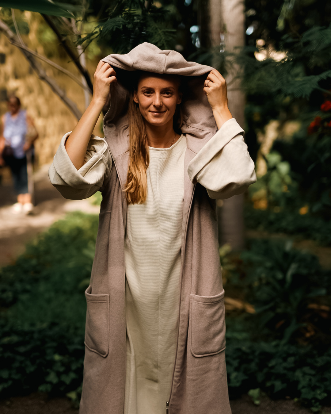 "Coseline" long fleece vest made from organic cotton