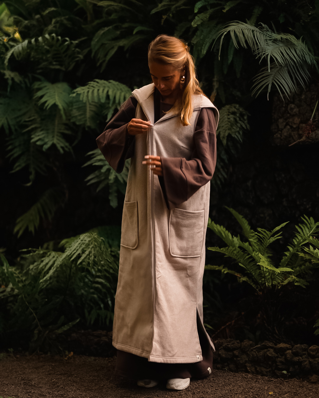 "Coseline" long fleece vest made from organic cotton