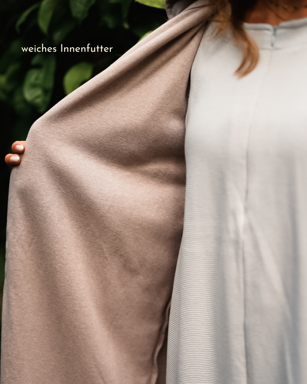 "Coseline" long fleece vest made from organic cotton