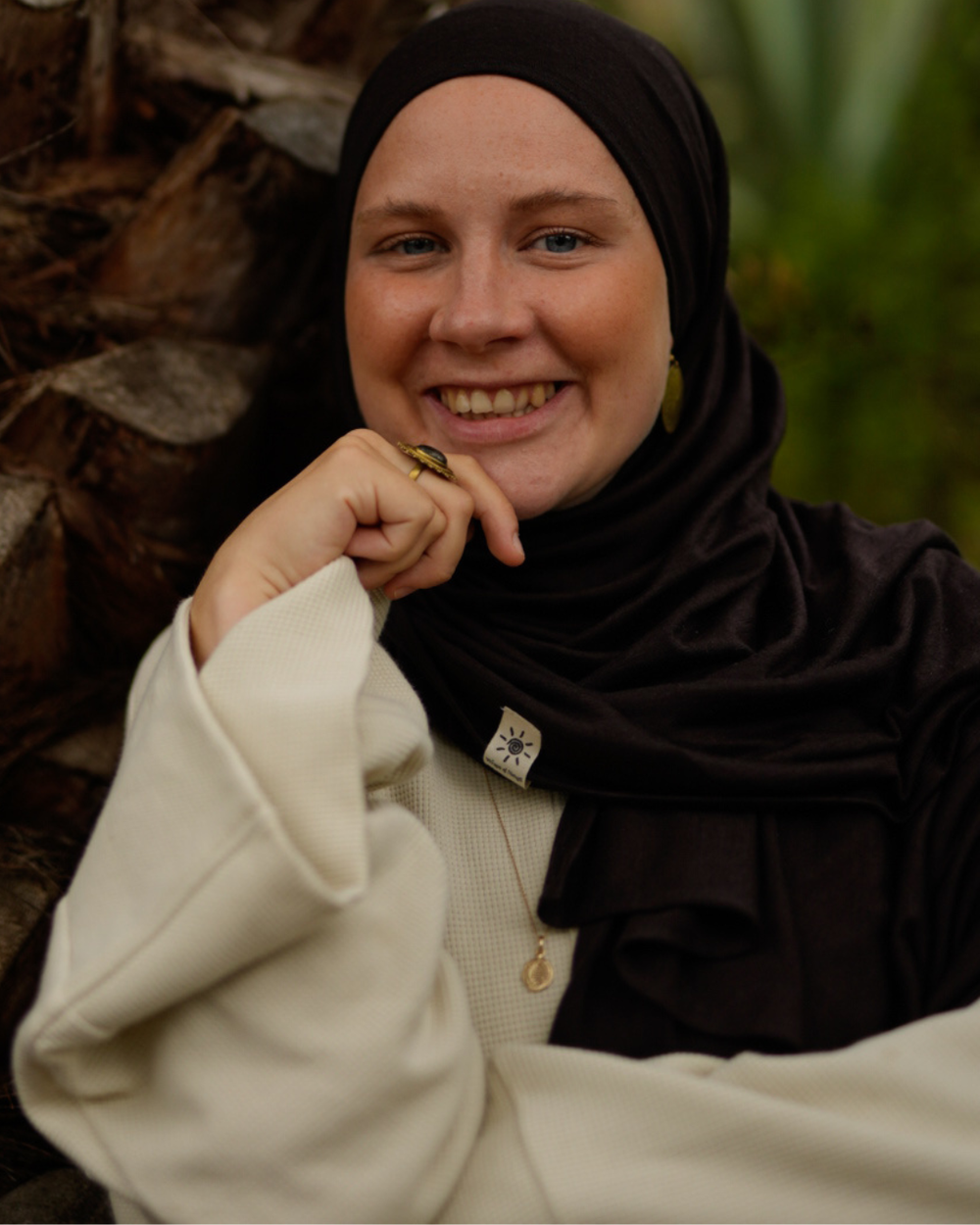 Hijab made from merino wool "Merina" (ganache)