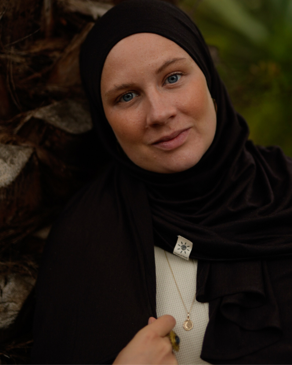 Hijab made from merino wool "Merina" (ganache)