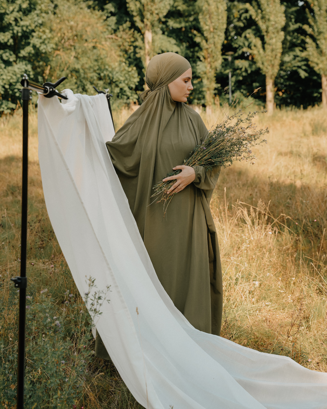 Prayer dress / jilbab made from organic cotton (olive)