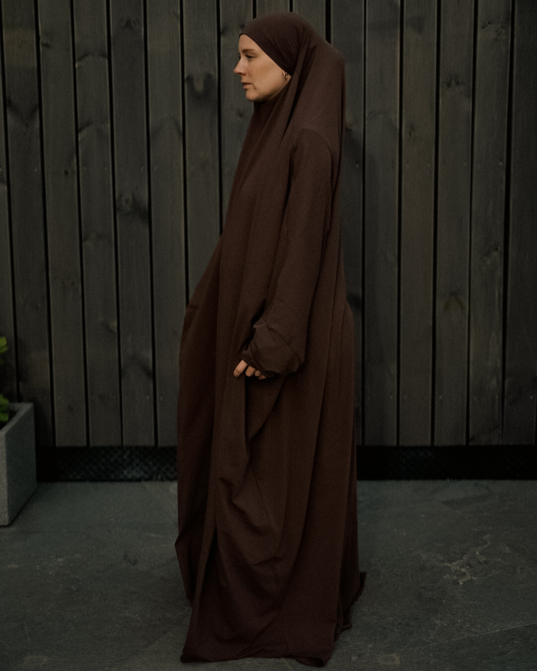 Prayer dress / Jilbab made from organic cotton (Chocolate)