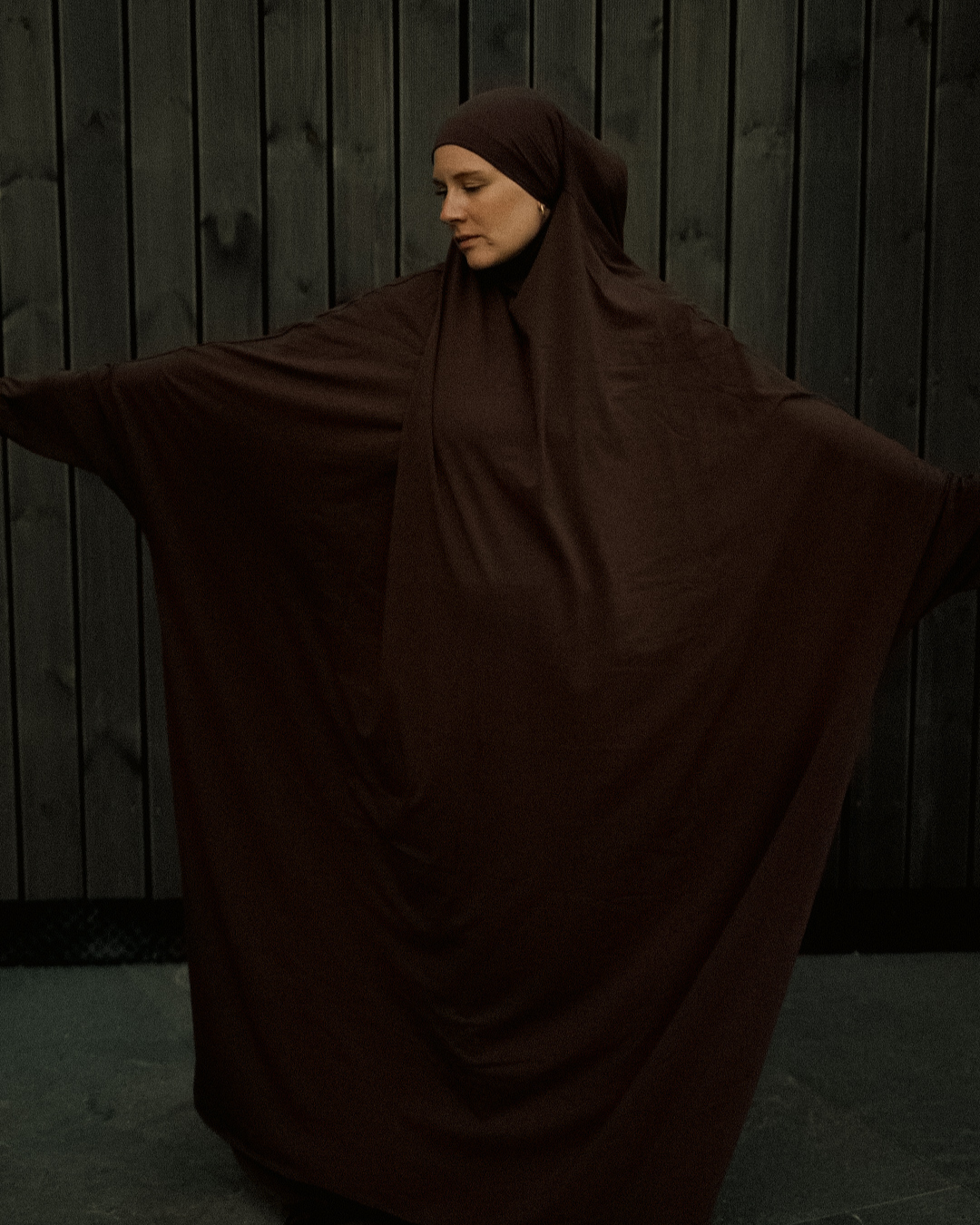 Prayer dress / Jilbab made from organic cotton (Chocolate)