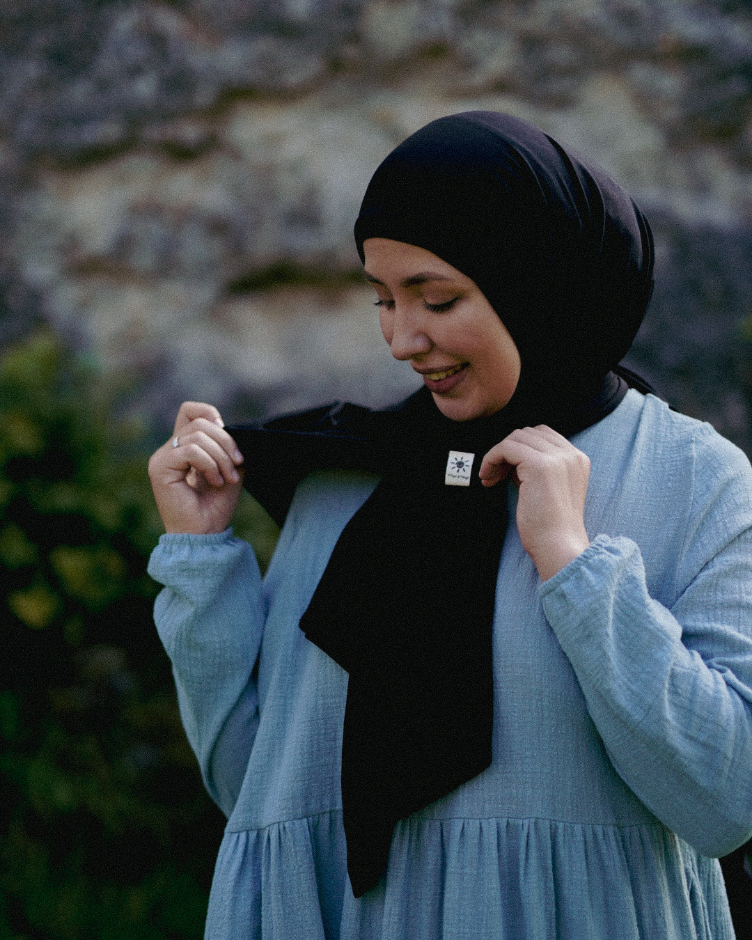 Lightweight jersey hijab "Hava" made from 100% organic cotton (Black Night)