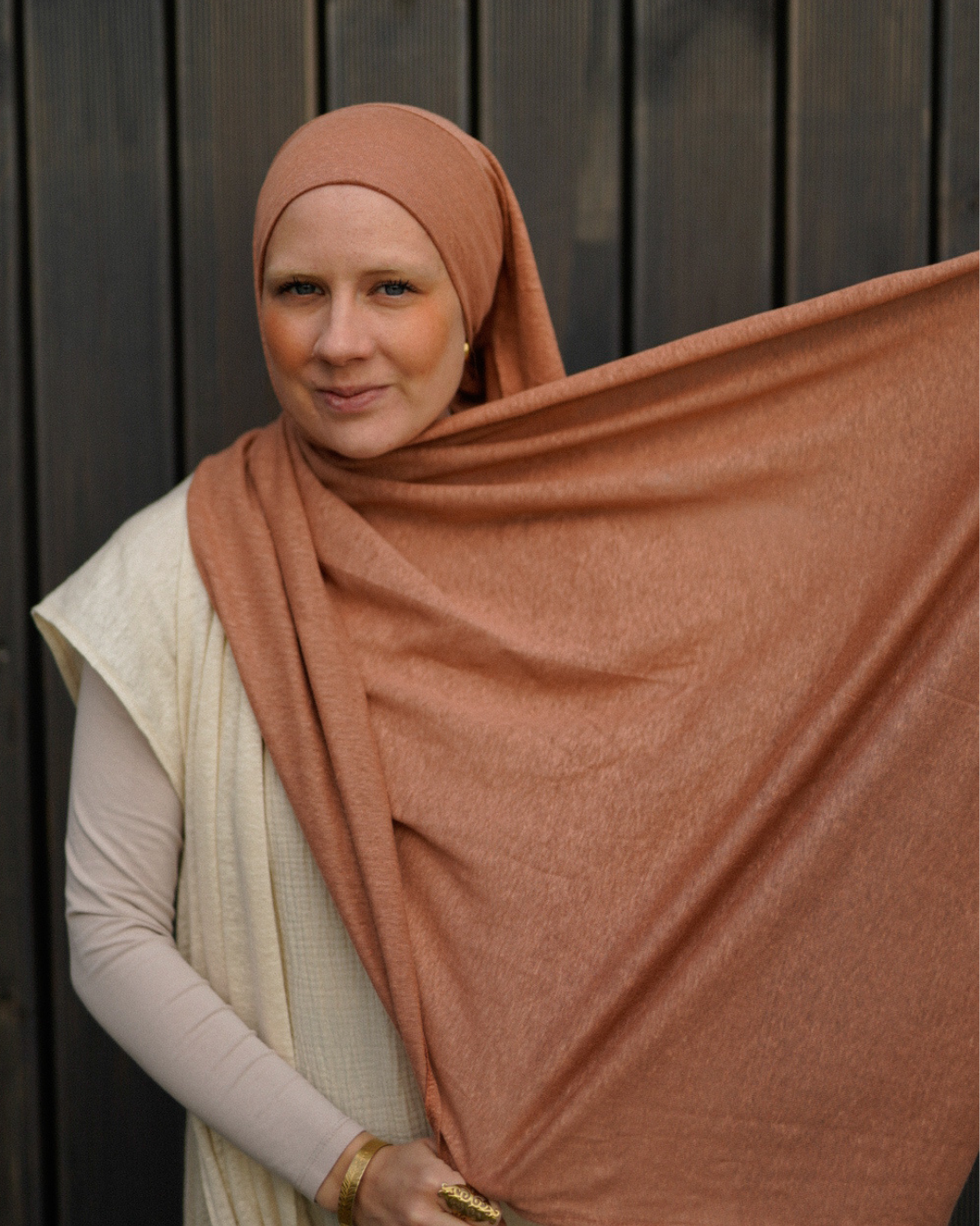 Instant Hijab "Leena" - 100% Linen - Lava Mocha