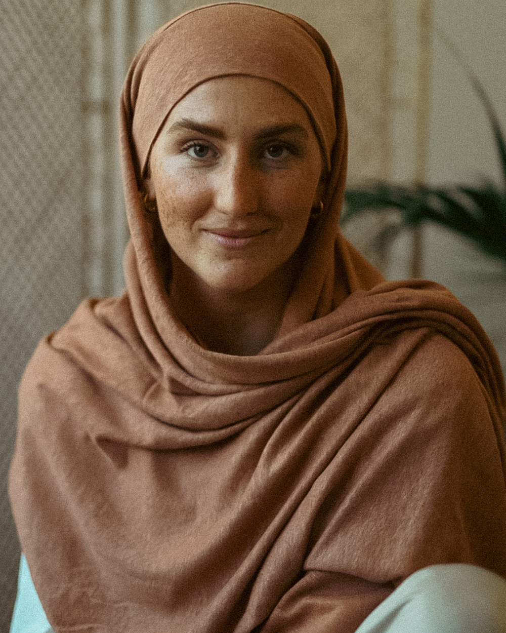 Instant Hijab "Leena" - 100% Linen - Lava Mocha
