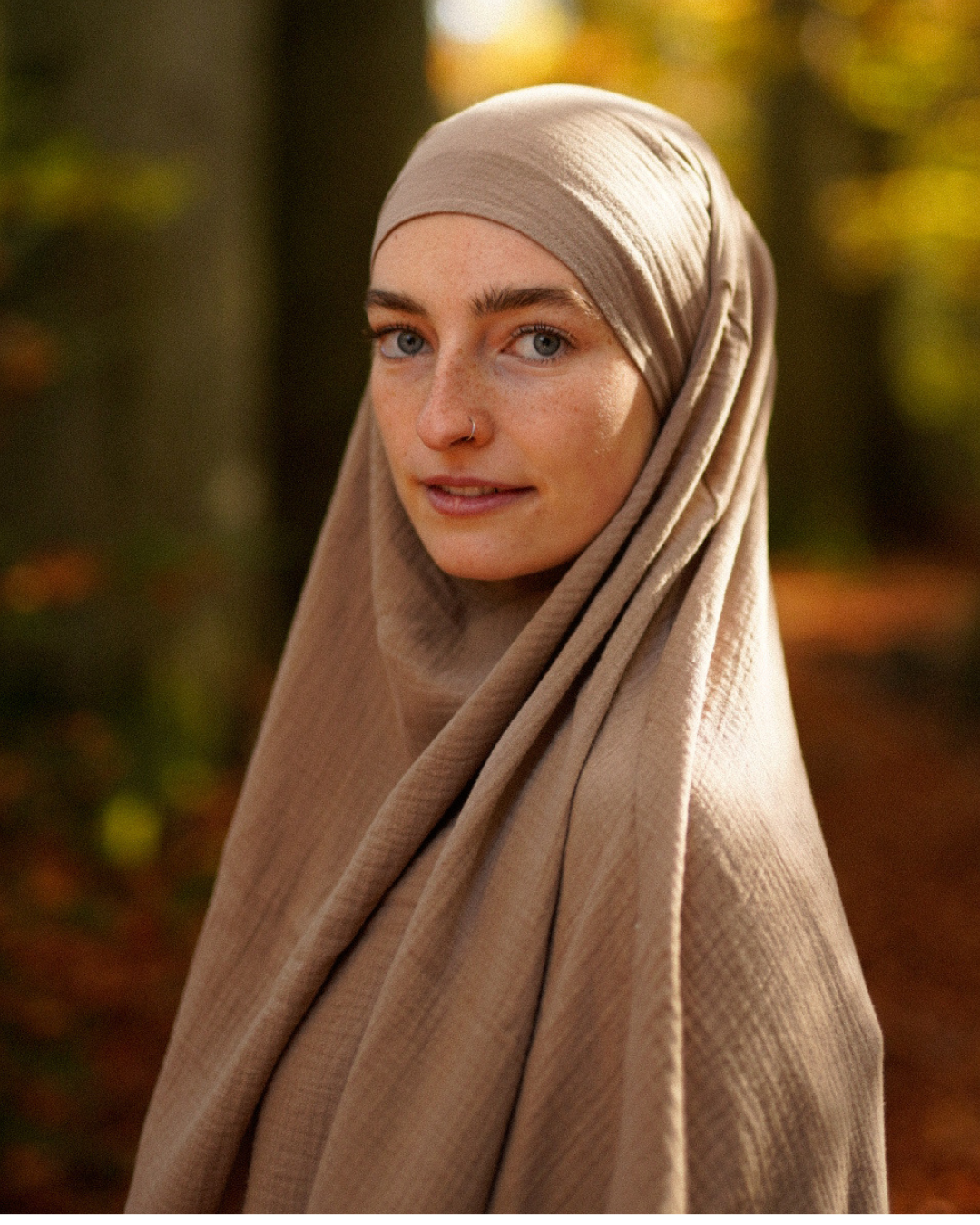 Muslin Khimar made from organic cotton Taupe