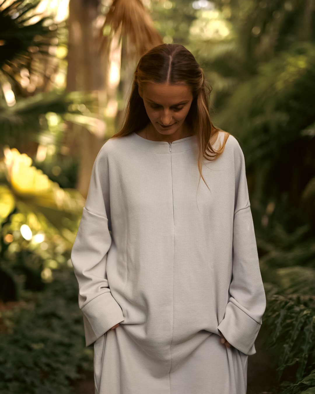 Warm "Laila" abaya made from organic cotton (Cloud Dancer)