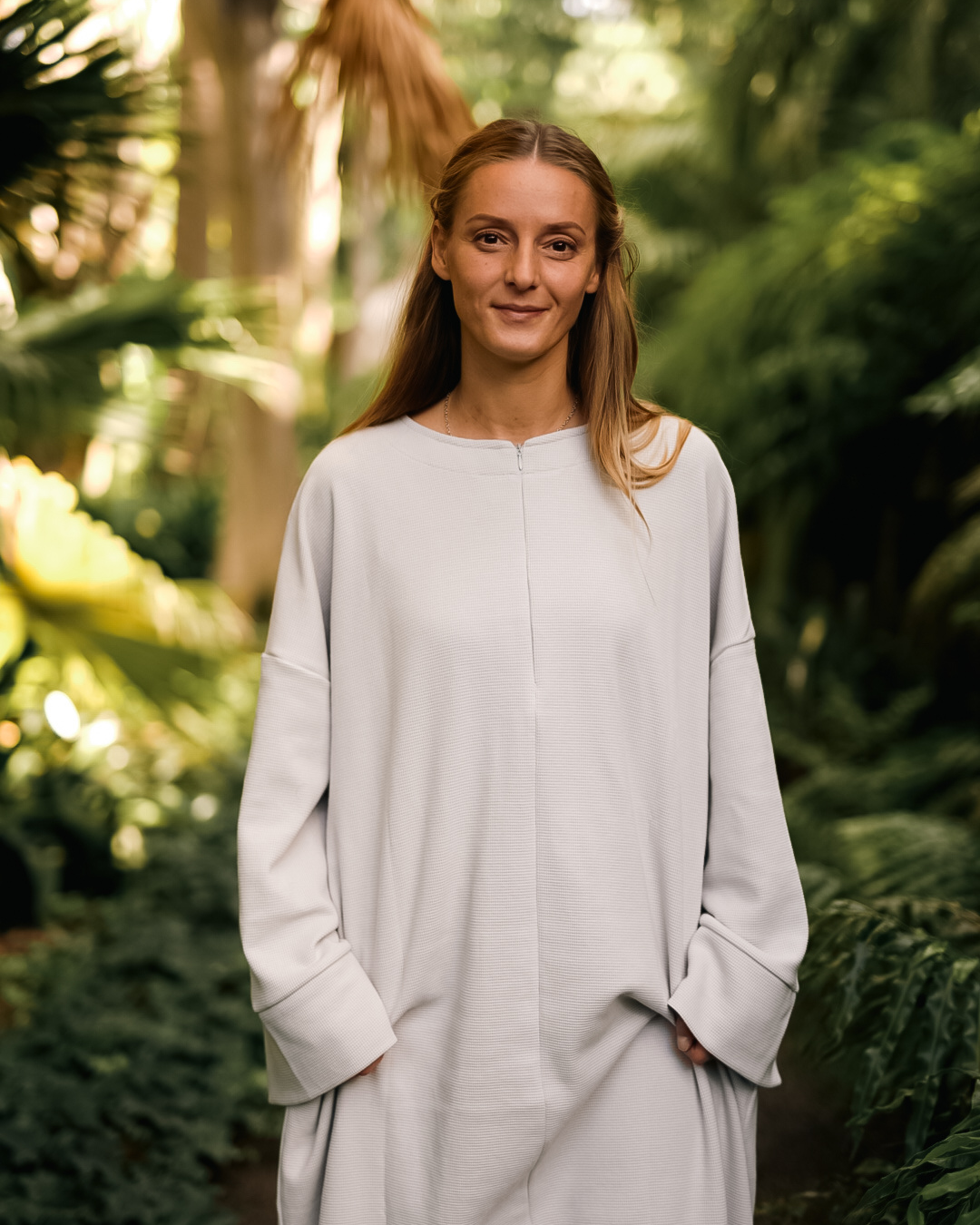 Warm "Laila" abaya made from organic cotton (Cloud Dancer)