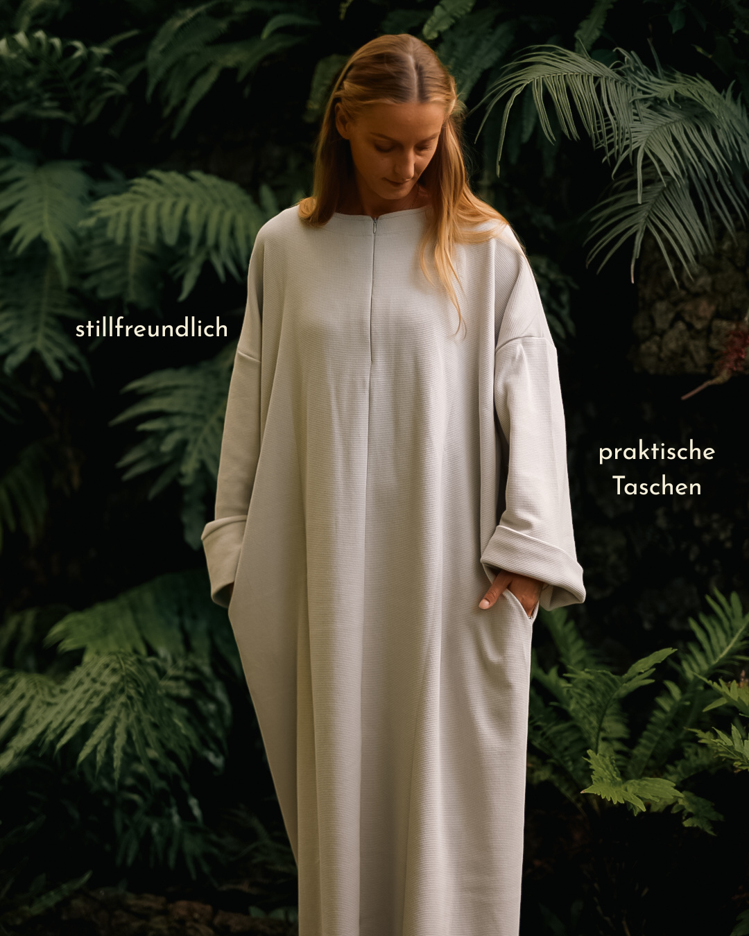 Warm "Laila" abaya made from organic cotton (Cloud Dancer)