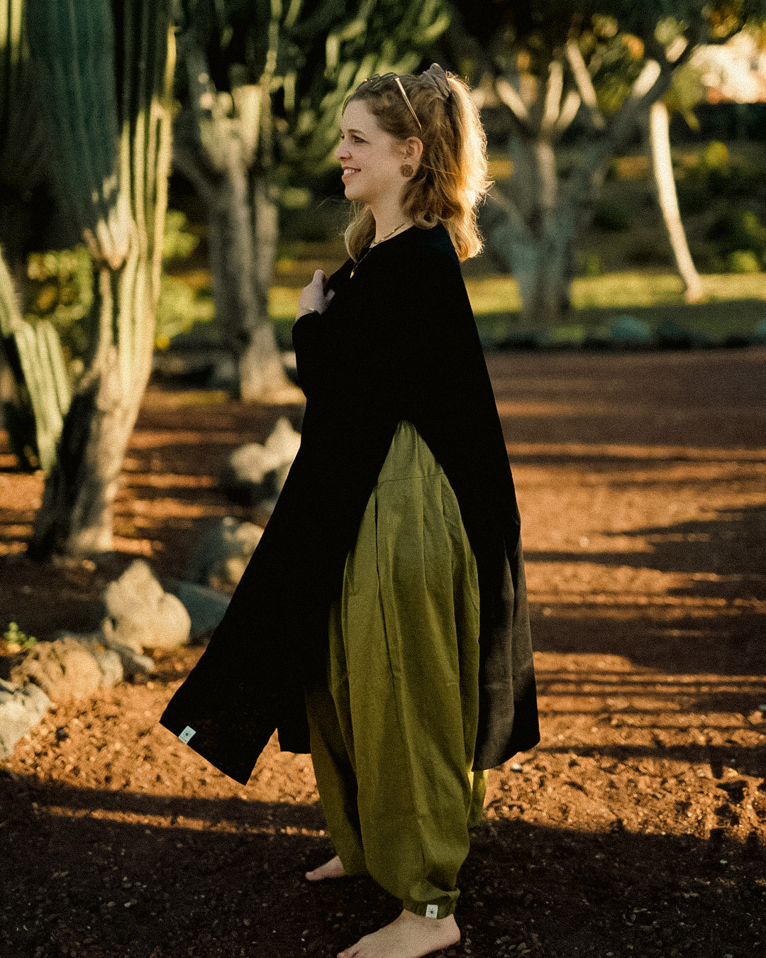 Linen & cotton slip-on vest "Numa" (Volcanic Sand)