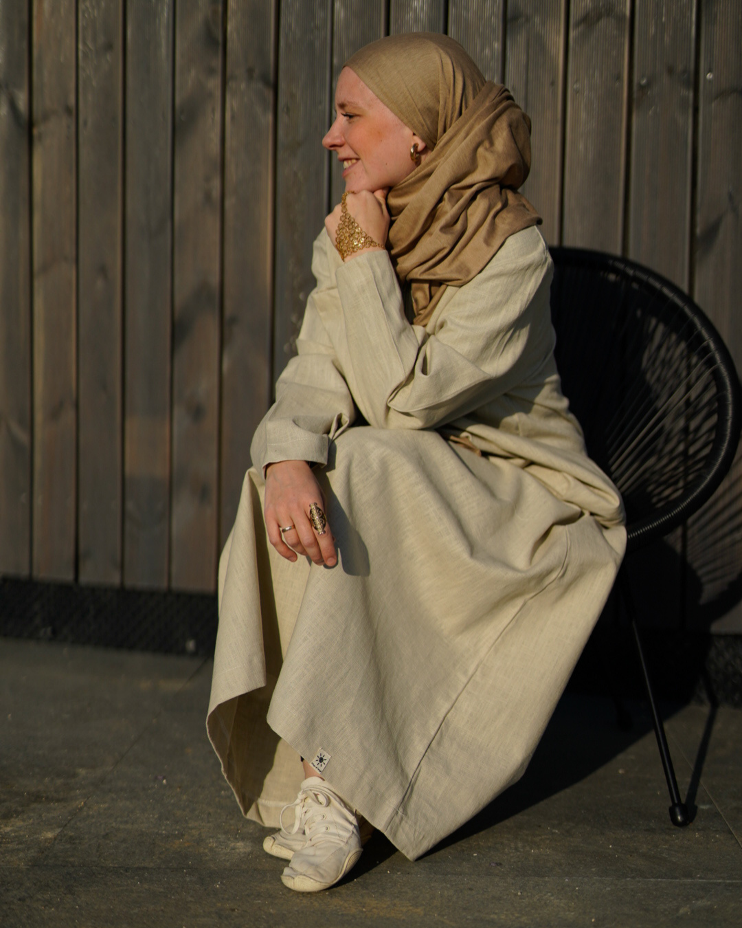 Linen abaya "Alma" with cotton - natural