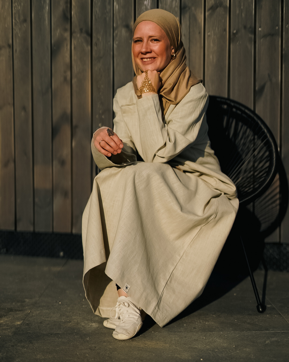 Linen abaya "Alma" with cotton - natural