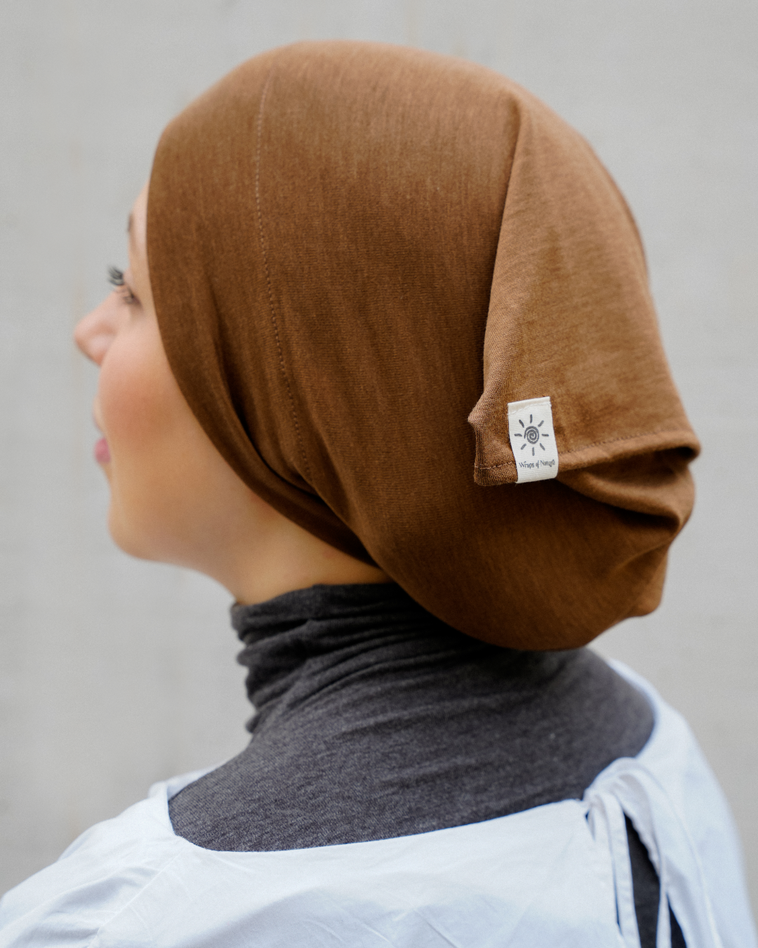 Tubular bonnet made of silk and organic cotton "Mariposa" (Chestnut)