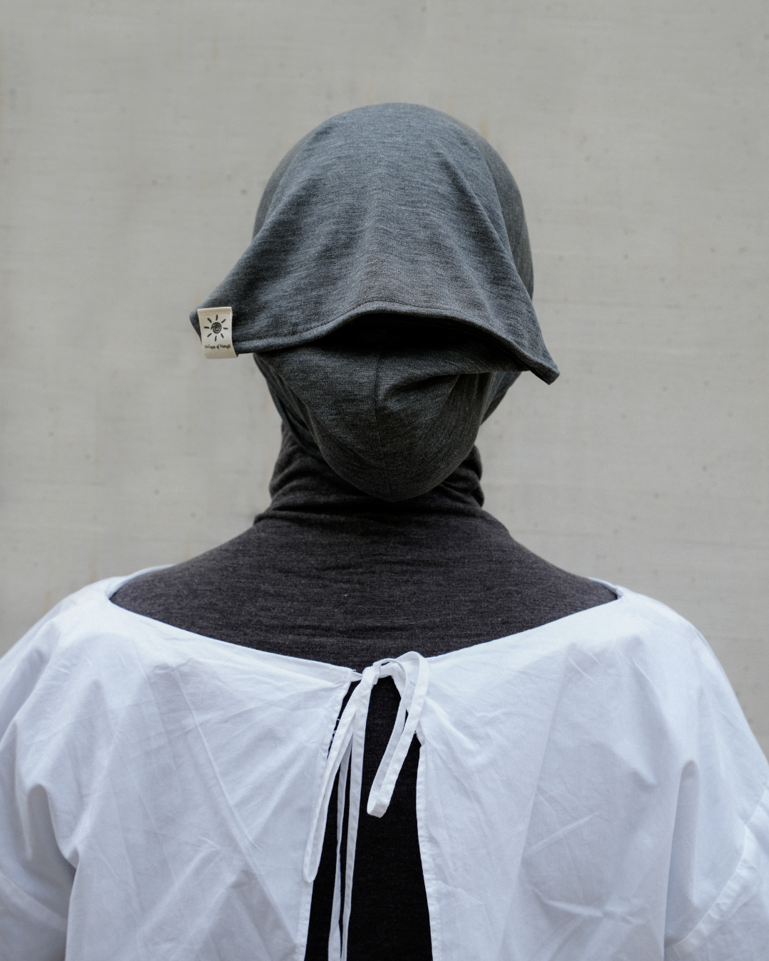 Tube bonnet made of silk and organic cotton "Mariposa" (Grey Melange)