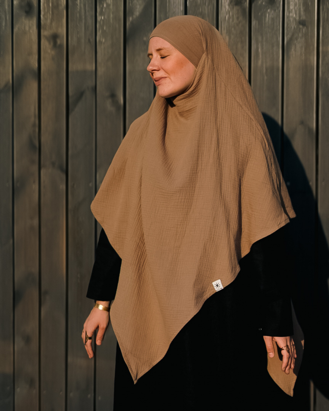 Muslin Khimar made from organic cotton Taupe