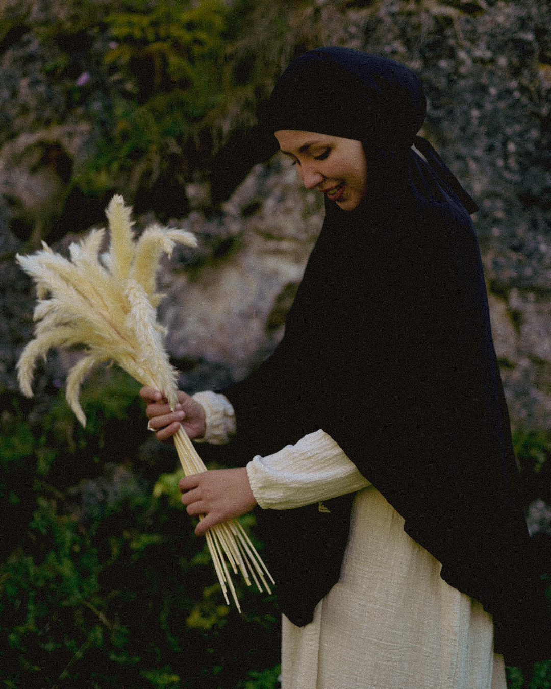 Khimar Sandy in viscose and linen (Black)