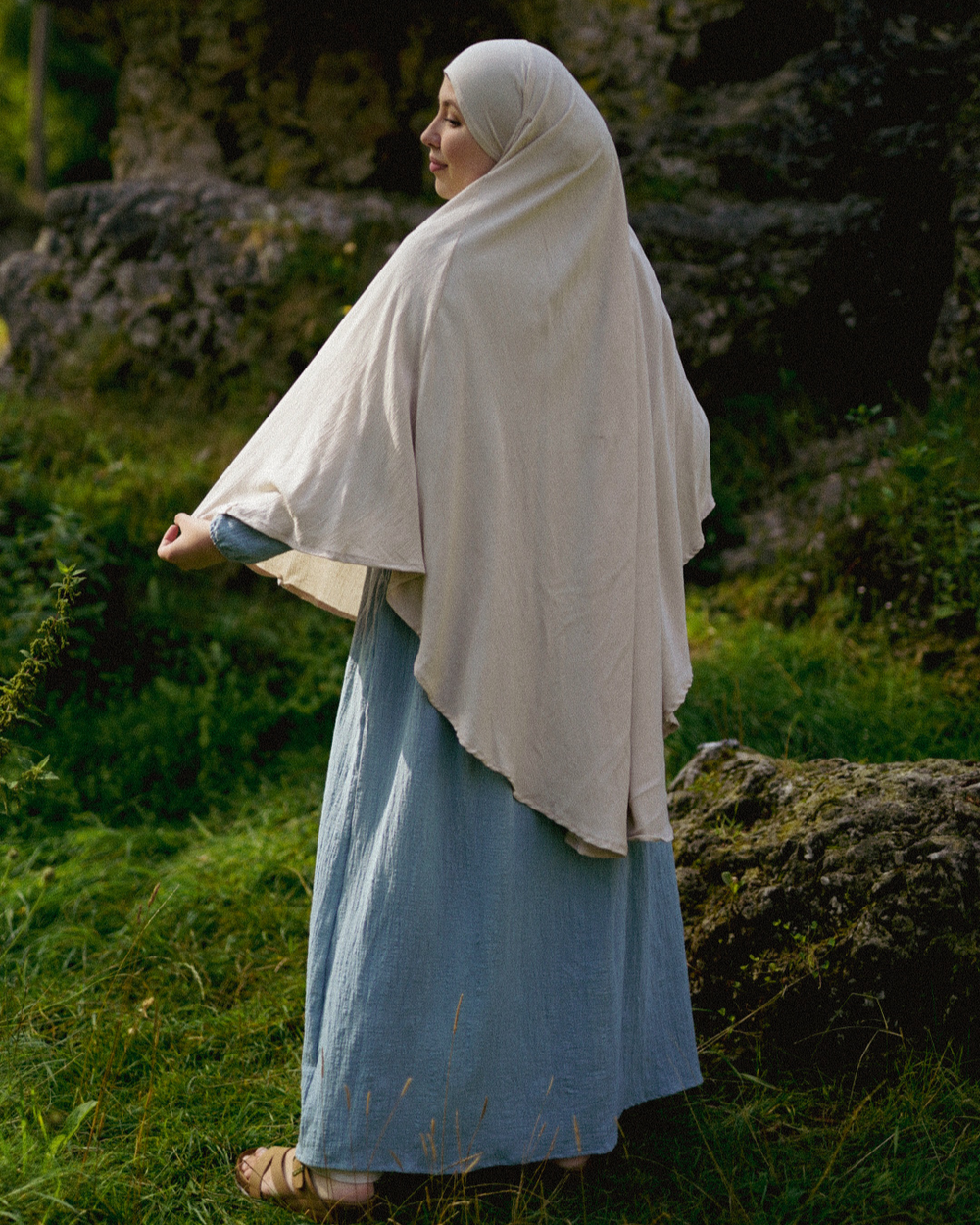 Sandy Crinkle Khimar in viscose and linen (Linen Beige)