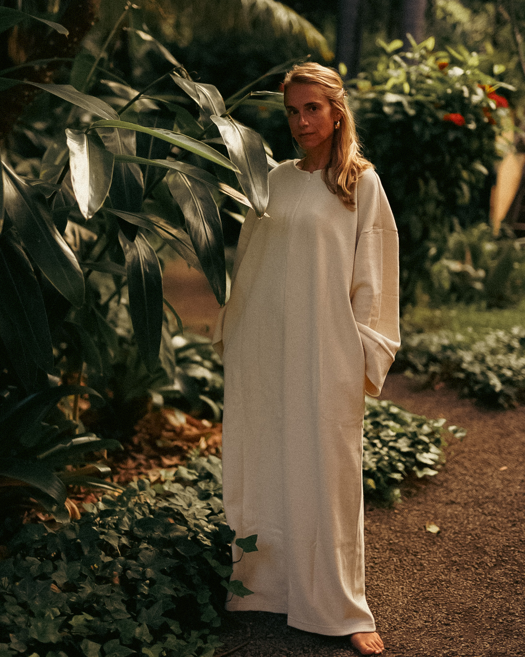 Warm "Laila" abaya made from organic cotton (marzipan)