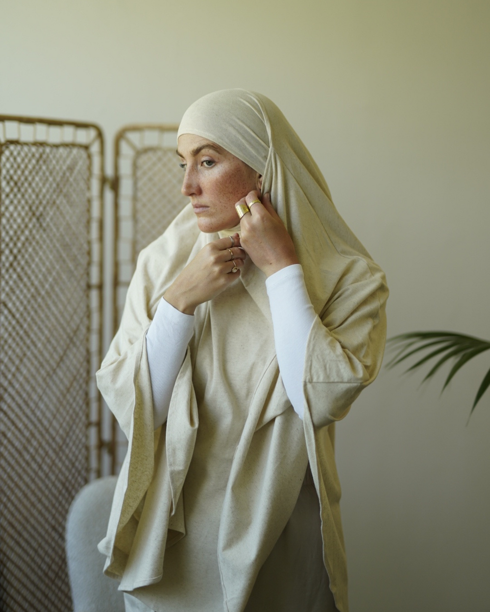 Limited edition Eid Khimar made of cotton and linen - "Vanilla"