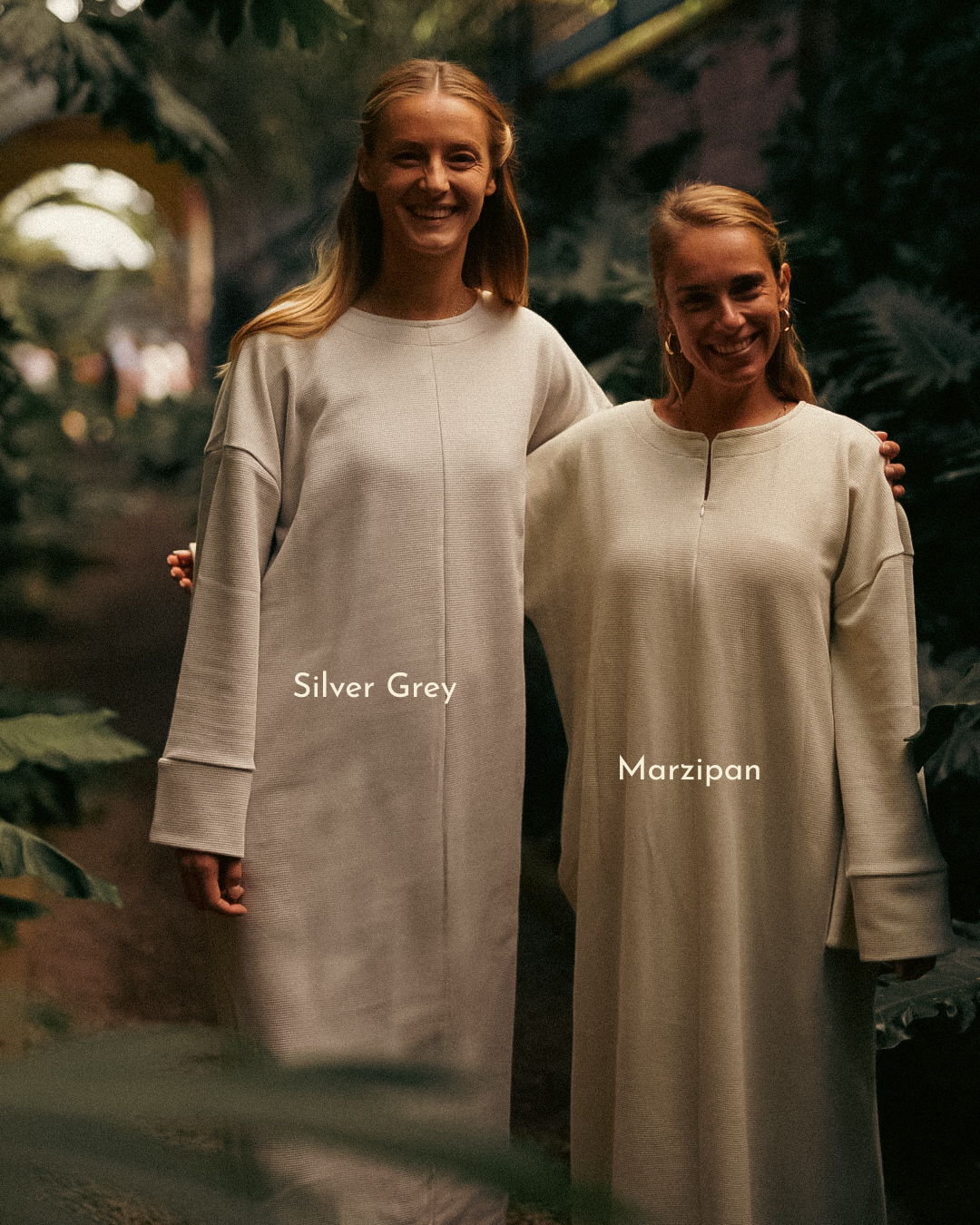 Warm "Laila" abaya made from organic cotton (Cloud Dancer)